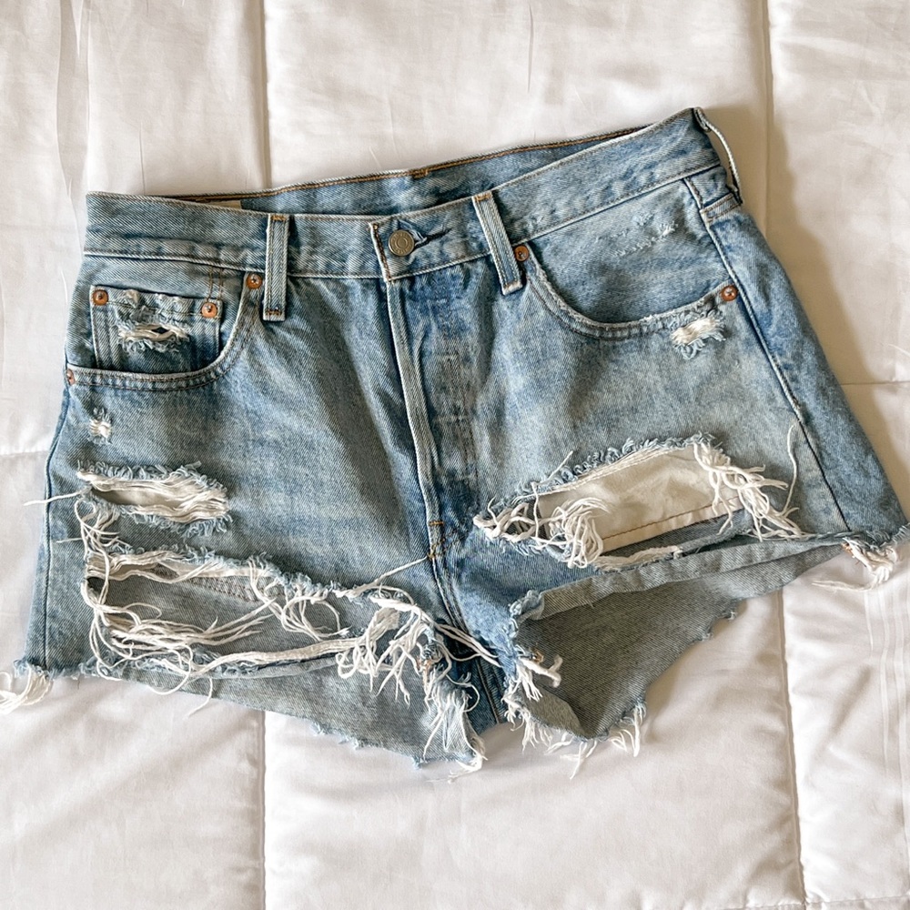 Levi’s High Rise 501 Shorts
